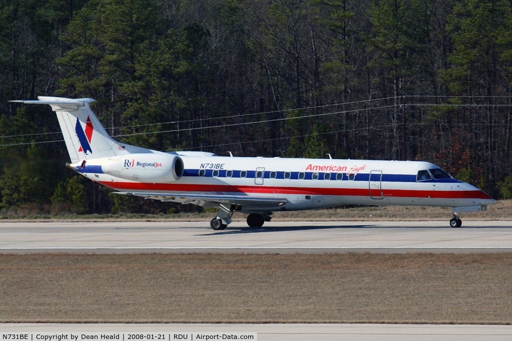 N731BE, 2000 Embraer ERJ-135LR (EMB-135LR) C/N 145356, American Eagle N731BE (FLT EGF667) from Reagan National (KDCA) rolling out on RWY 5L after landing.