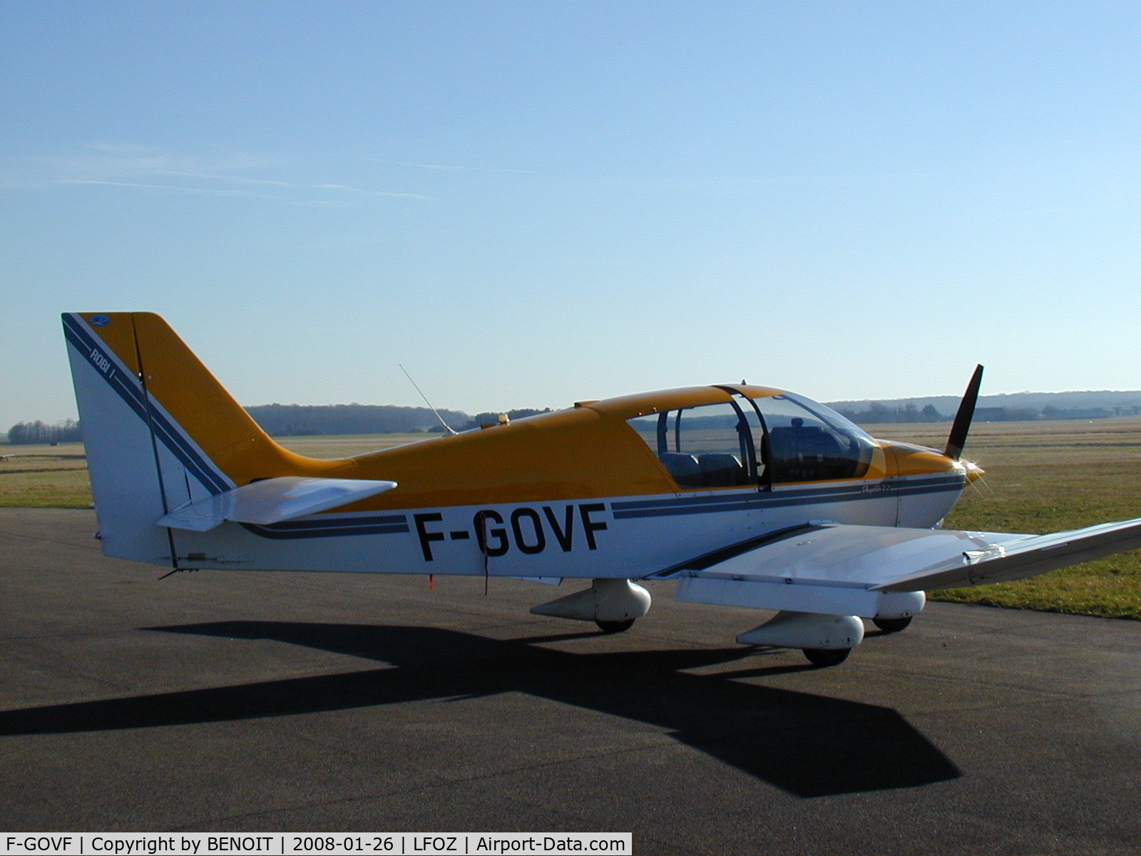 F-GOVF, Robin DR-400-120 C/N 2315, DR400-120