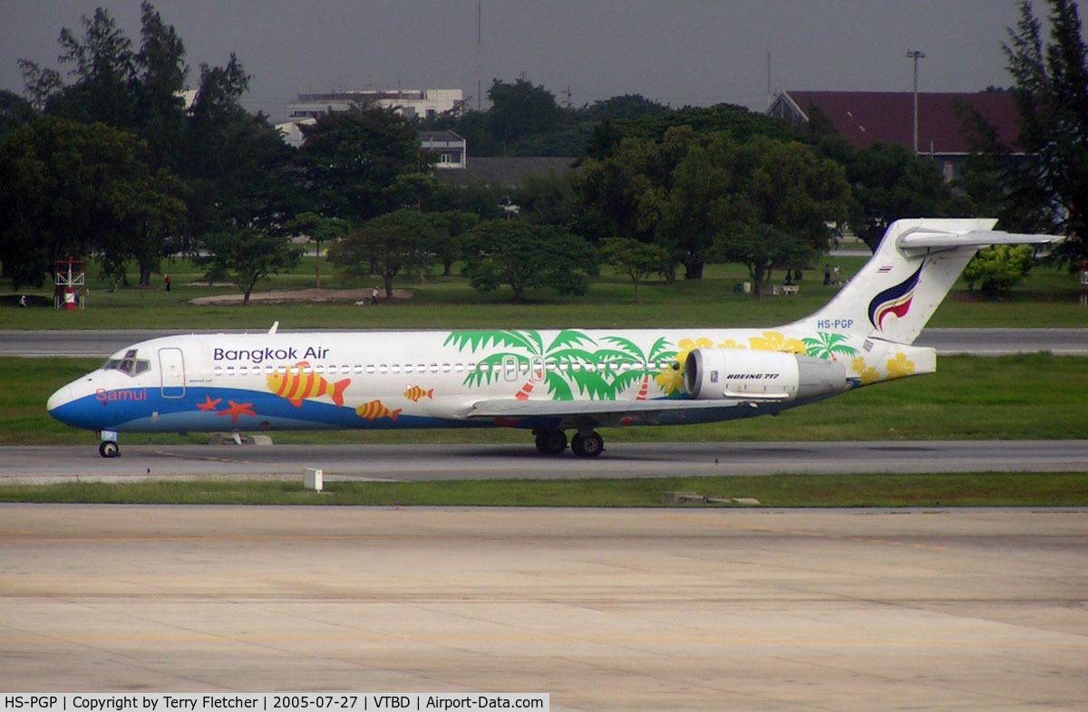 HS-PGP, 2000 Boeing 717-23S C/N 55064, Bangkok Air's colourful Boeing 717 at Bangkok Don Muang - this aircraft has now been sold to Spanair as EC-KNE