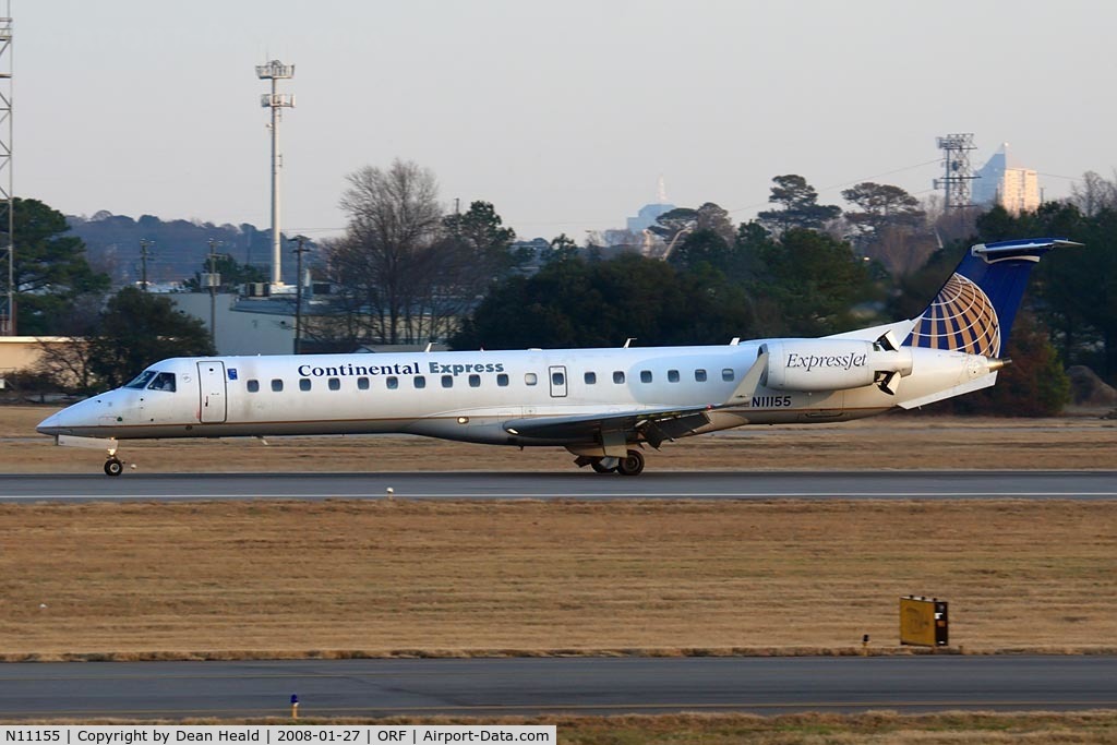 N11155, 2004 Embraer ERJ-145XR (EMB-145XR) C/N 145782, Continental Express (Operated by ExpressJet) N11155 (FLT BTA2780) rolling out on RWY 5 after arrival from George Bush Houston Intercontinental Airport (KIAH).