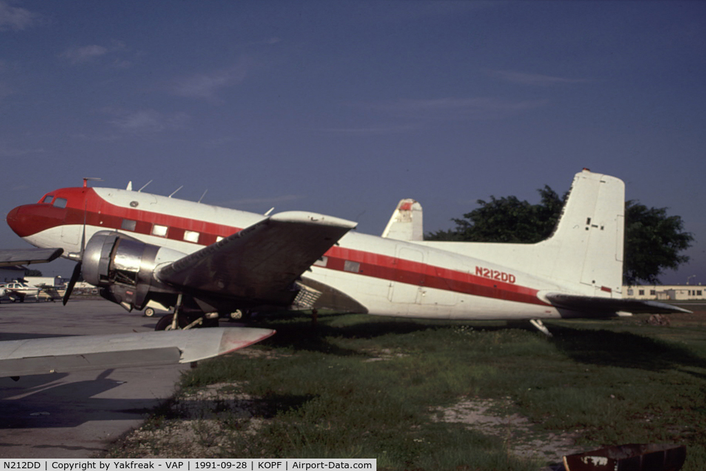 N212DD, Douglas C-117D C/N 43386, Douglas DC3