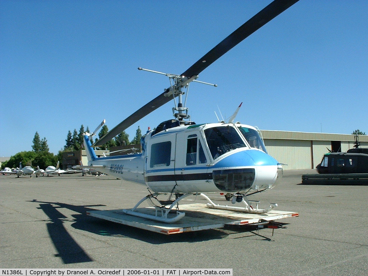 N1386L, 1963 Bell UH-1B C/N 62-4592, Bell 204 (UH-1B Super B) Owned by Federico Helicopters Inc, Fresno, CA