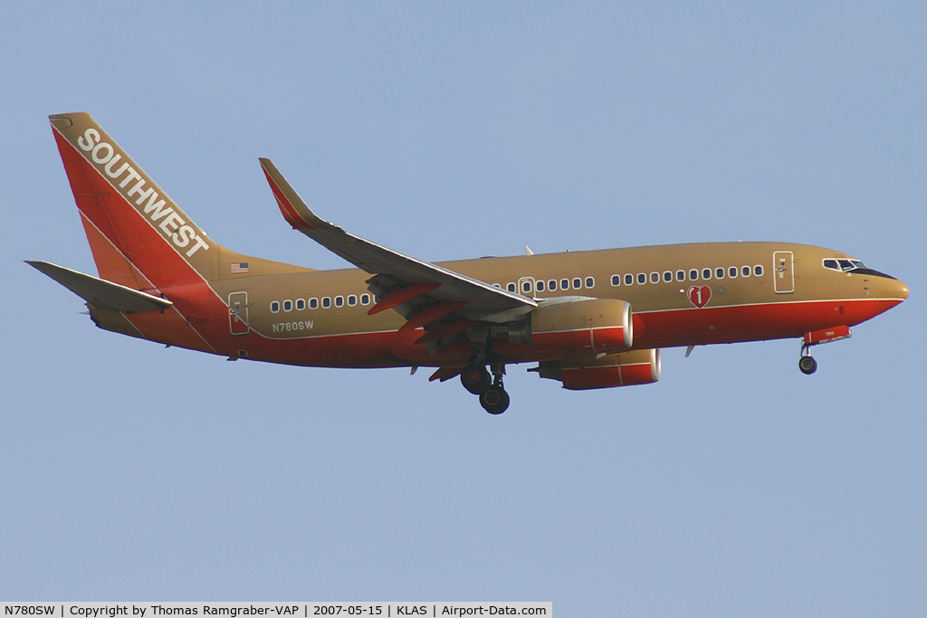 N780SW, 2000 Boeing 737-7H4 C/N 27885, Southwest Airlines Boeing 737-700