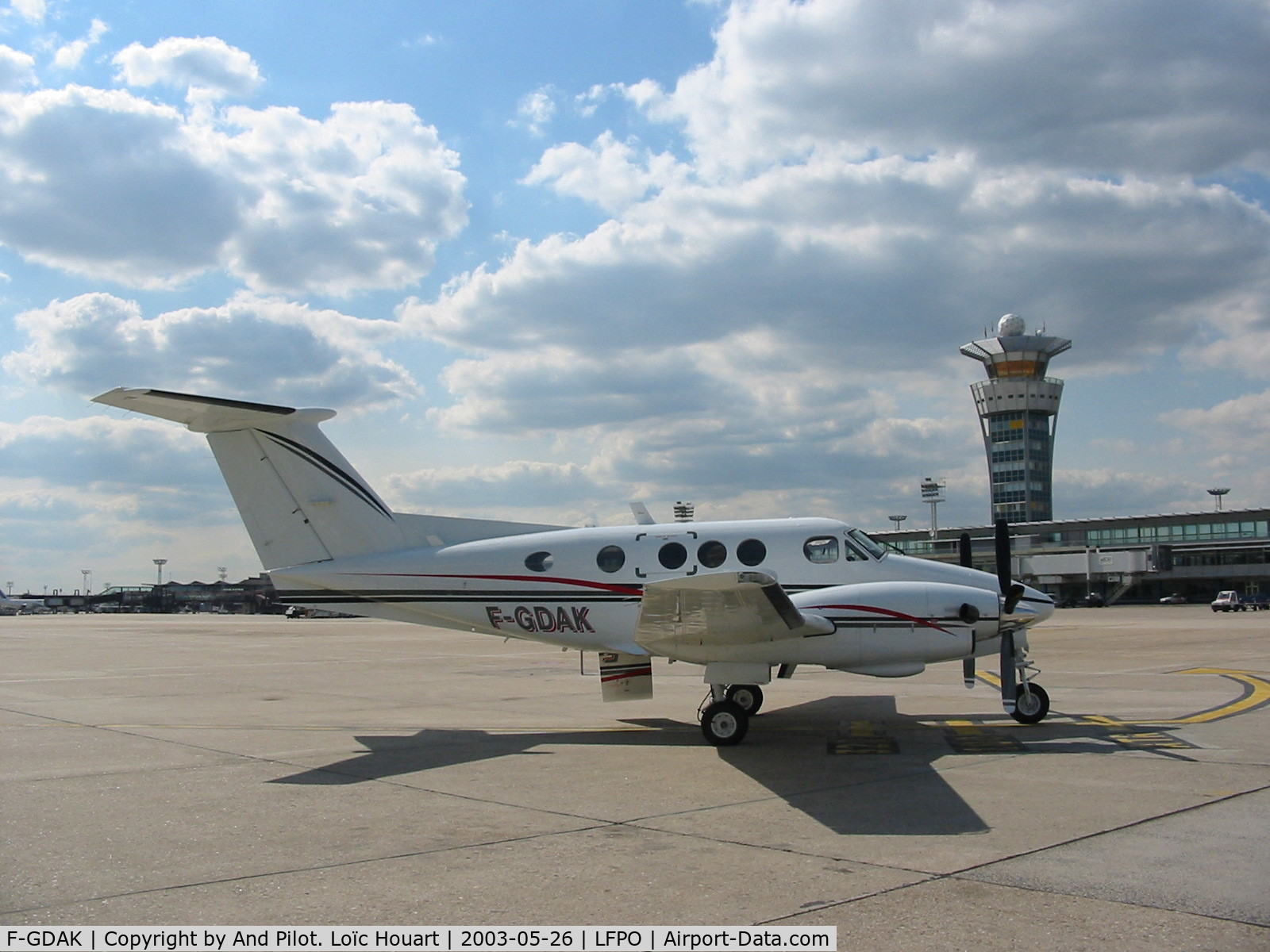 F-GDAK, 1981 Beech F90 King Air C/N LA-141, Official flight