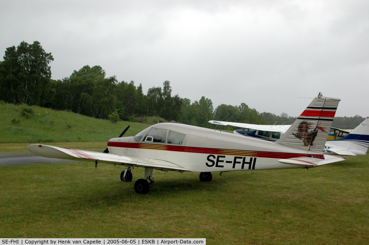 SE-FHI, 1970 Piper PA-28-140 Cherokee C C/N 28-26844, Piper Cherokee at Barkarby airfield, Stockholm, Sweden.