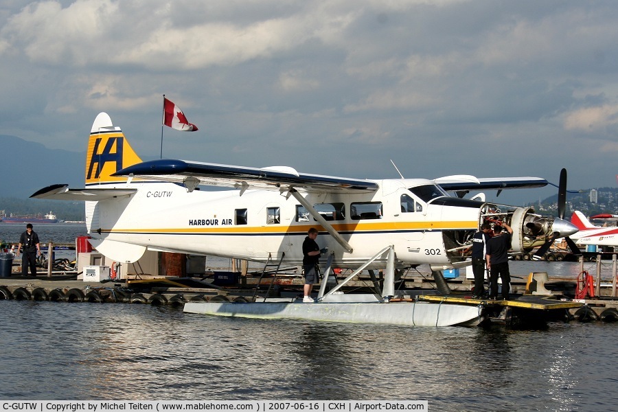 C-GUTW, 1960 De Havilland Canada DHC-3 Turbo Otter Otter C/N 405, Harbour Air DHC-3 under light maintenance at Coal harbour