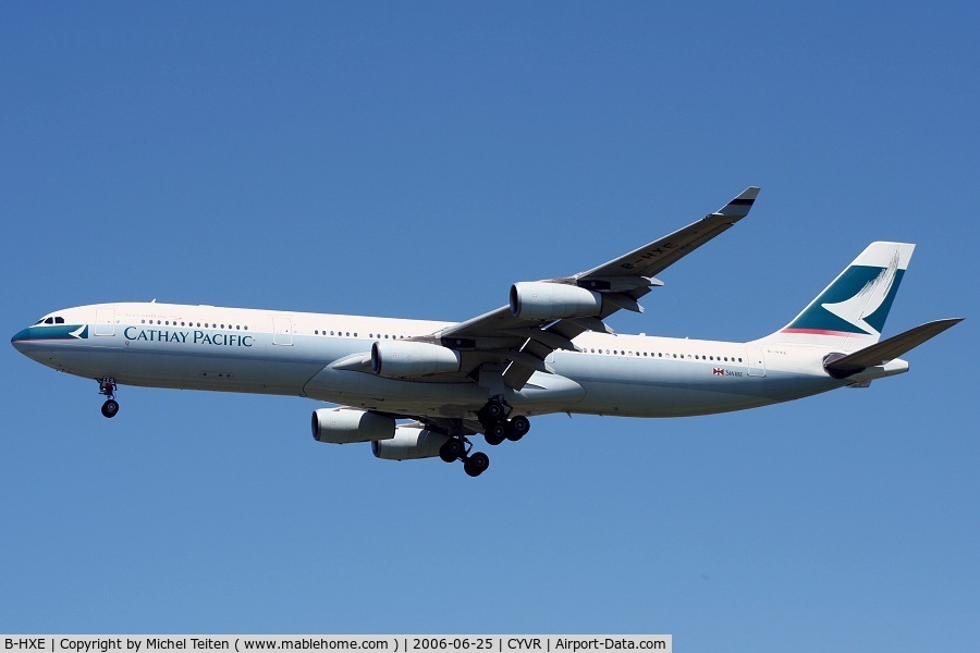 B-HXE, 1996 Airbus A340-313 C/N 157, Cathay Pacific arriving at Vancouver