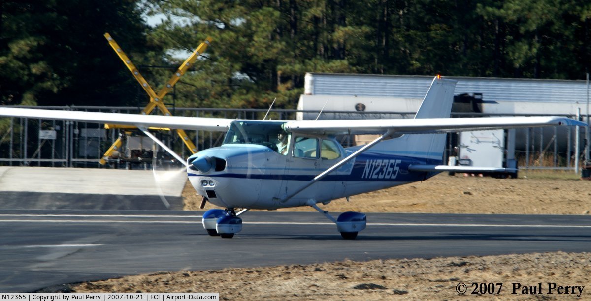 N12365, 1973 Cessna 172M C/N 17261950, Taxiing in in the morning