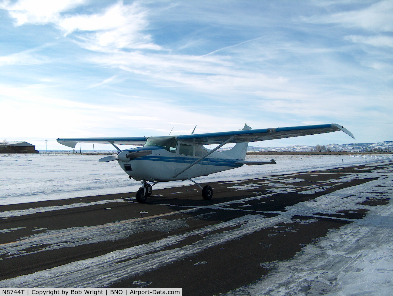 N8744T, 1959 Cessna 182C Skylane C/N 52644, Winter Day on the taxi way