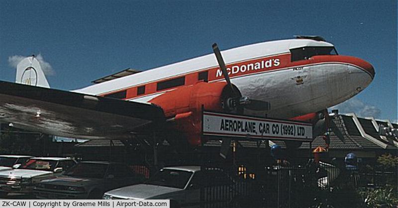 ZK-CAW, 1943 Douglas DC-3 C/N 18923, At McDonalds Taupo