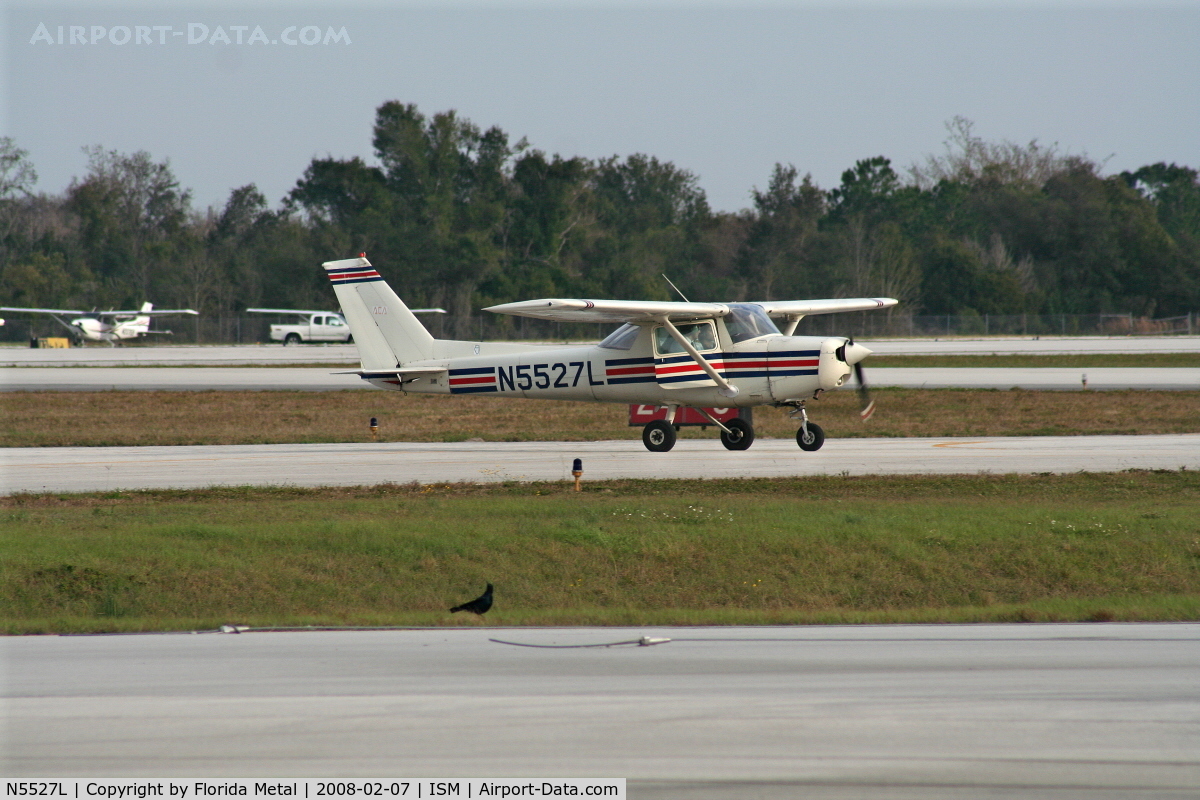 N5527L, 1980 Cessna 152 C/N 15284338, C152