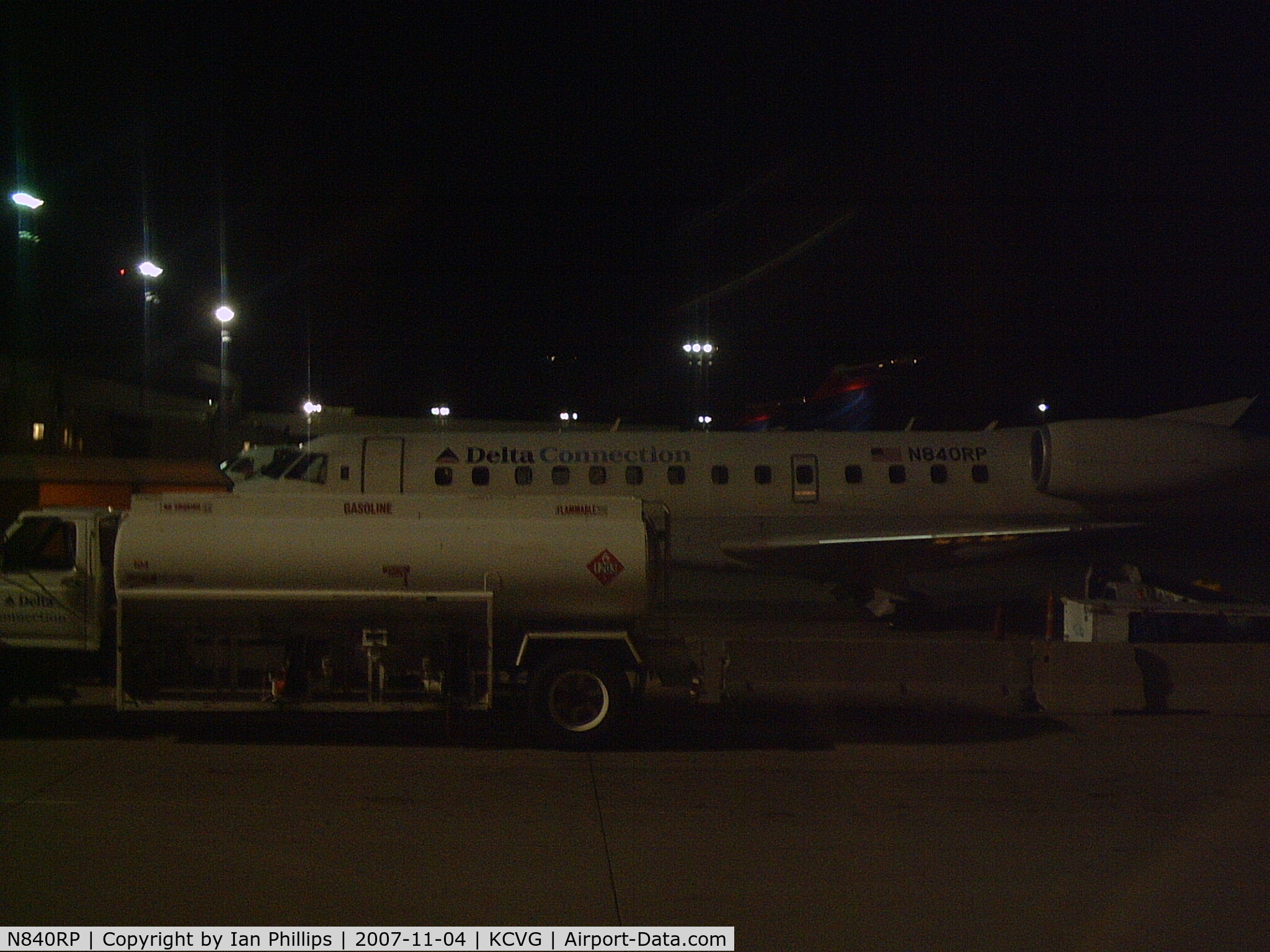 N840RP, 2003 Embraer ERJ-135LR (EMB-135LR) C/N 145725, Sorry about quality