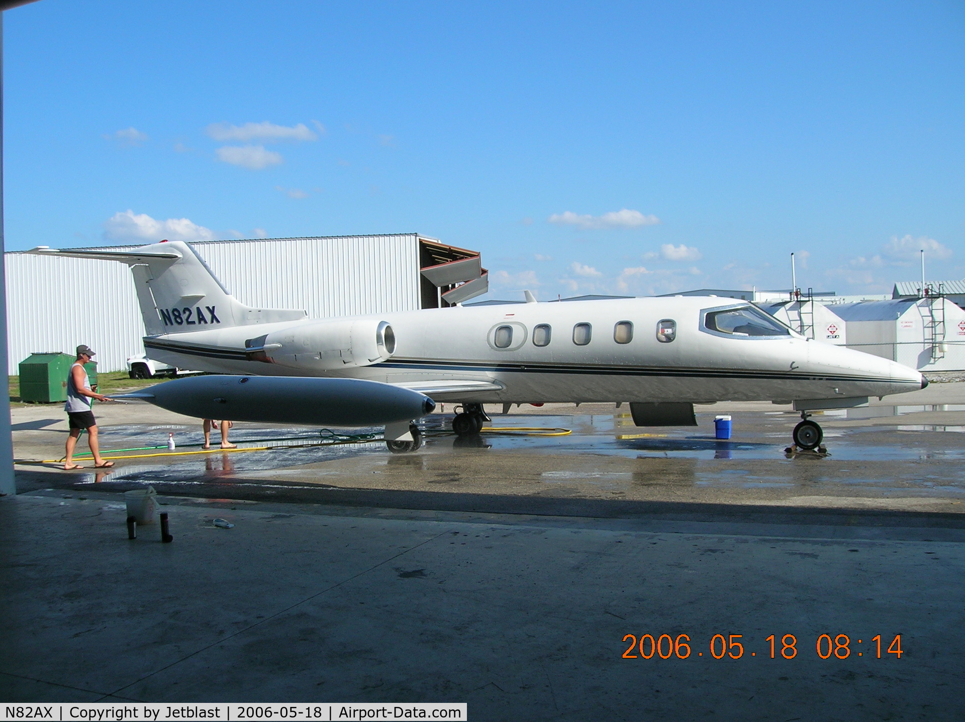 N82AX, 1980 Gates Learjet 25D C/N 301, 5/18/06