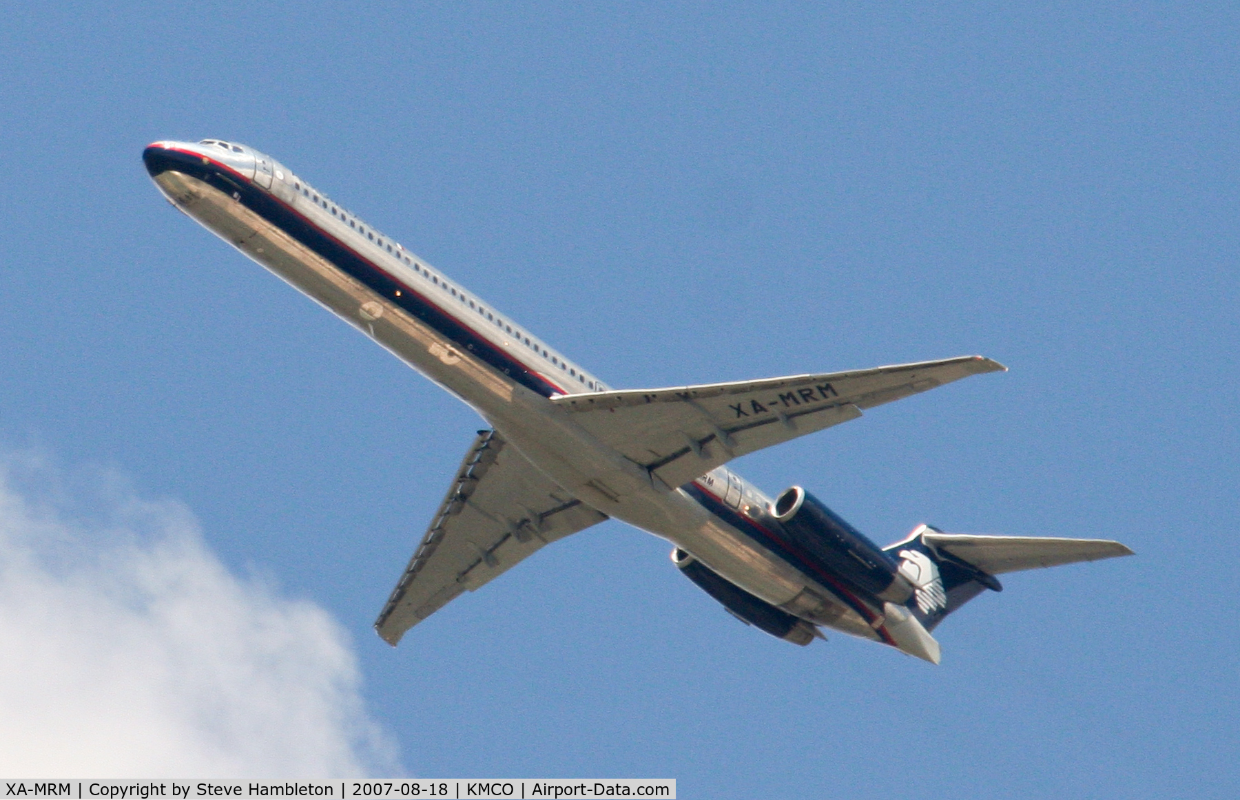 XA-MRM, 1991 McDonnell Douglas MD-82 (DC-9-82) C/N 53066, Climbing out of Orlando