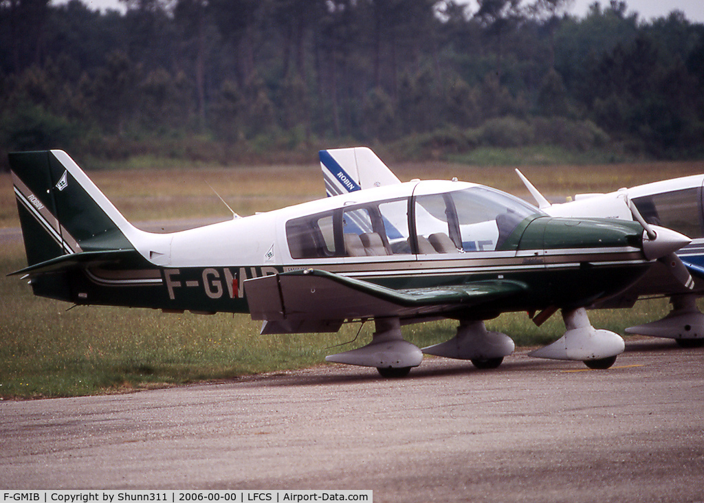 F-GMIB, 1998 Jodel DR-400-500 President C/N 0002, Based here and waiting a new light flight... First DR400/500 produced ;-)