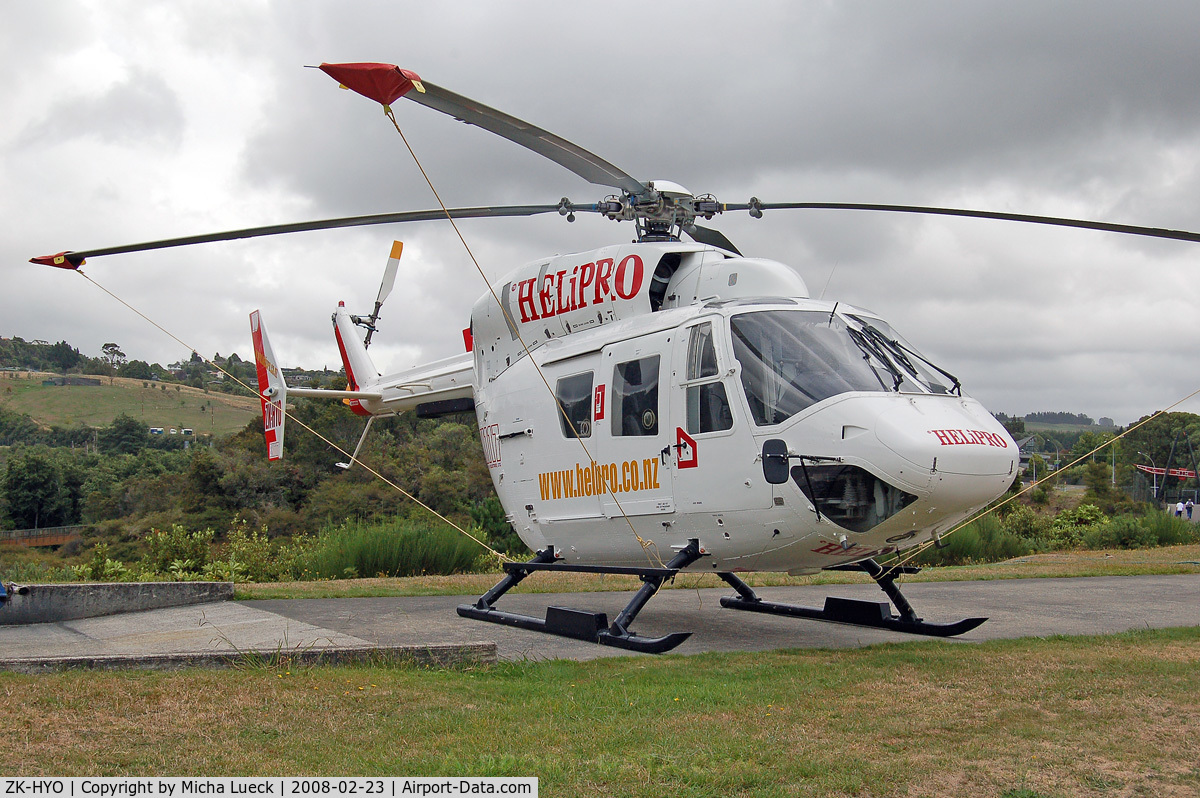 ZK-HYO, Aerospatiale AS-350D AStar Mk3 C/N 1186, At Whakarewarewa in Rotorua