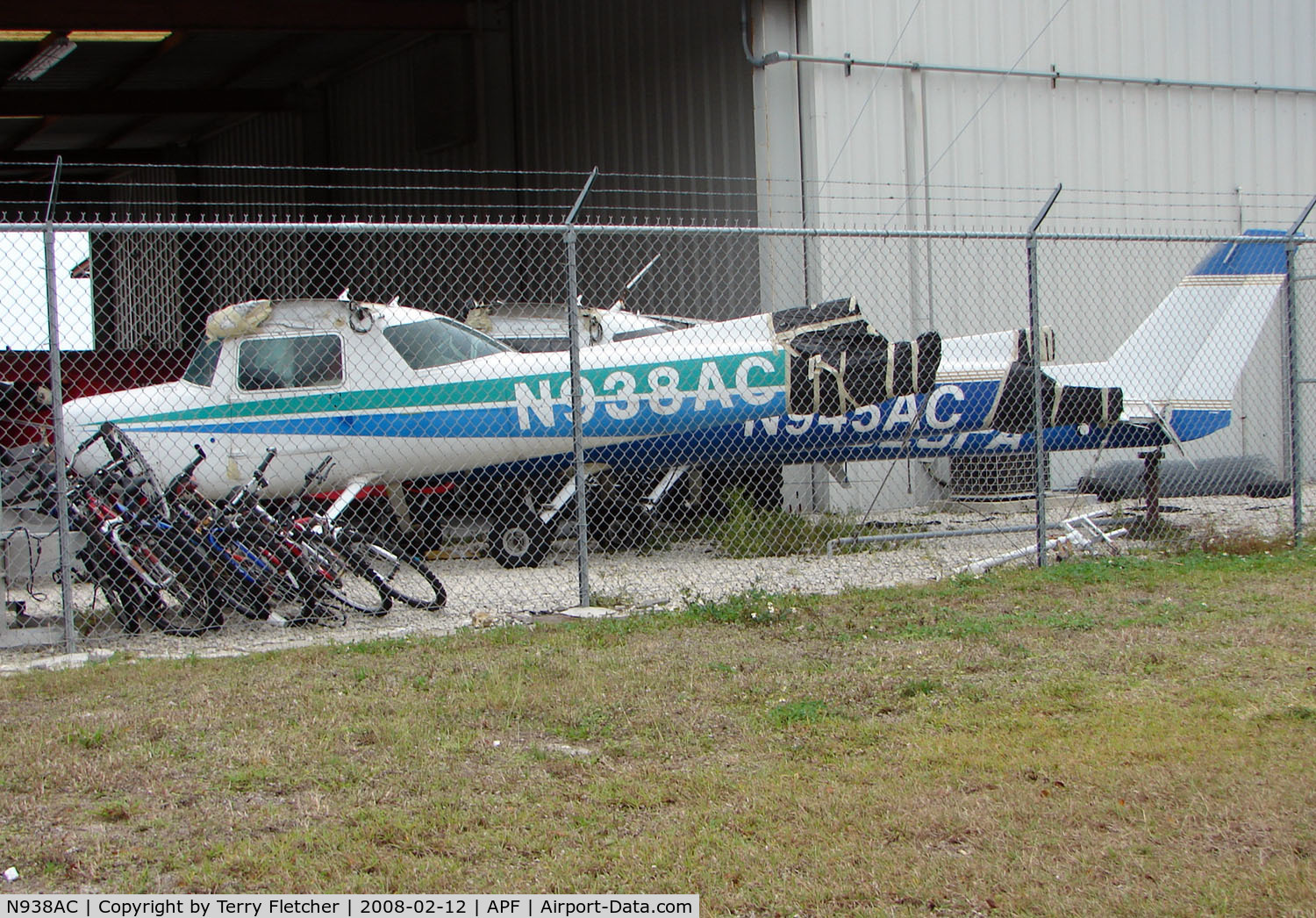 N938AC, 1982 Cessna 152 C/N 15285495, Looks like the end of the road for this Cessna and his two companions