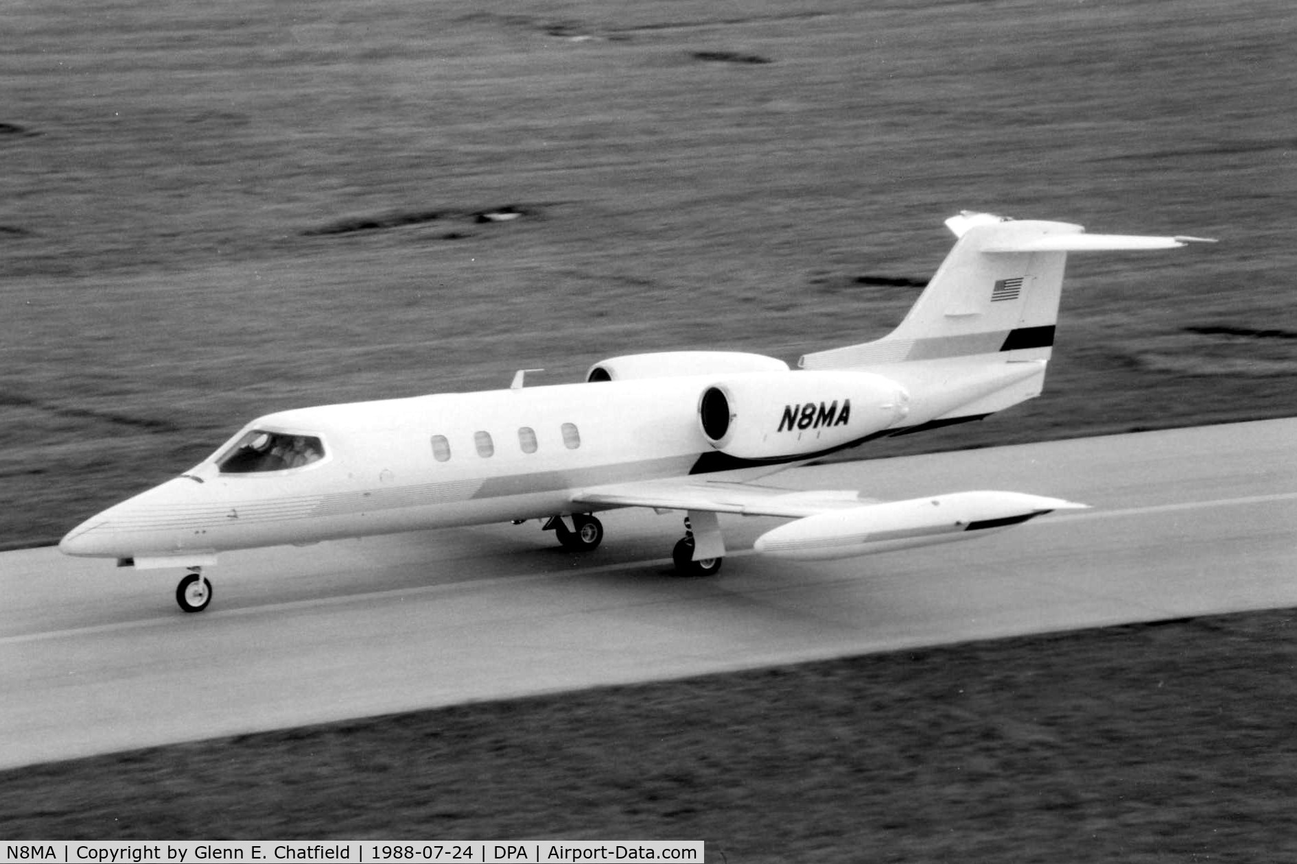 N8MA, Gates Learjet Corp. 35A C/N 229, Photo taken for aircraft recognition training.   Learjet 35