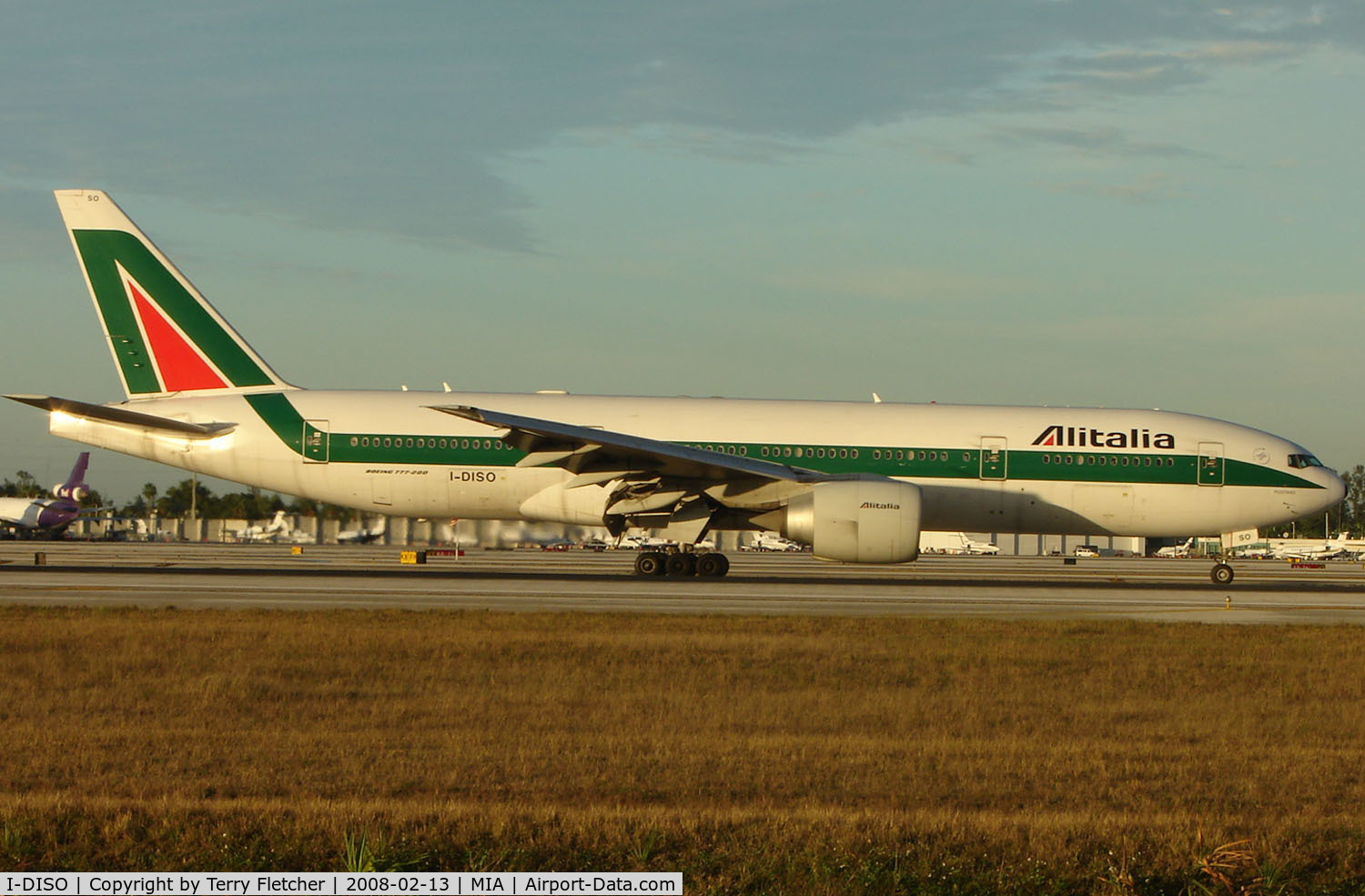 I-DISO, 2002 Boeing 777-243/ER C/N 32857, Alitalia B777 arrives Miami in Feb 2008