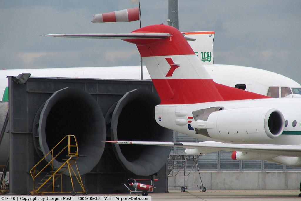 OE-LFR, 1996 Fokker 70 (F-28-0070) C/N 11572, Fokker70