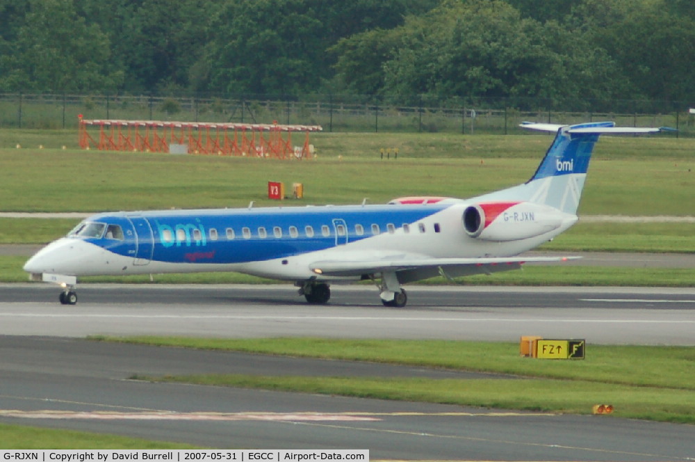 G-RJXN, 2000 Embraer ERJ-145MP (EMB-145MP) C/N 145336, BMI - Taxiing