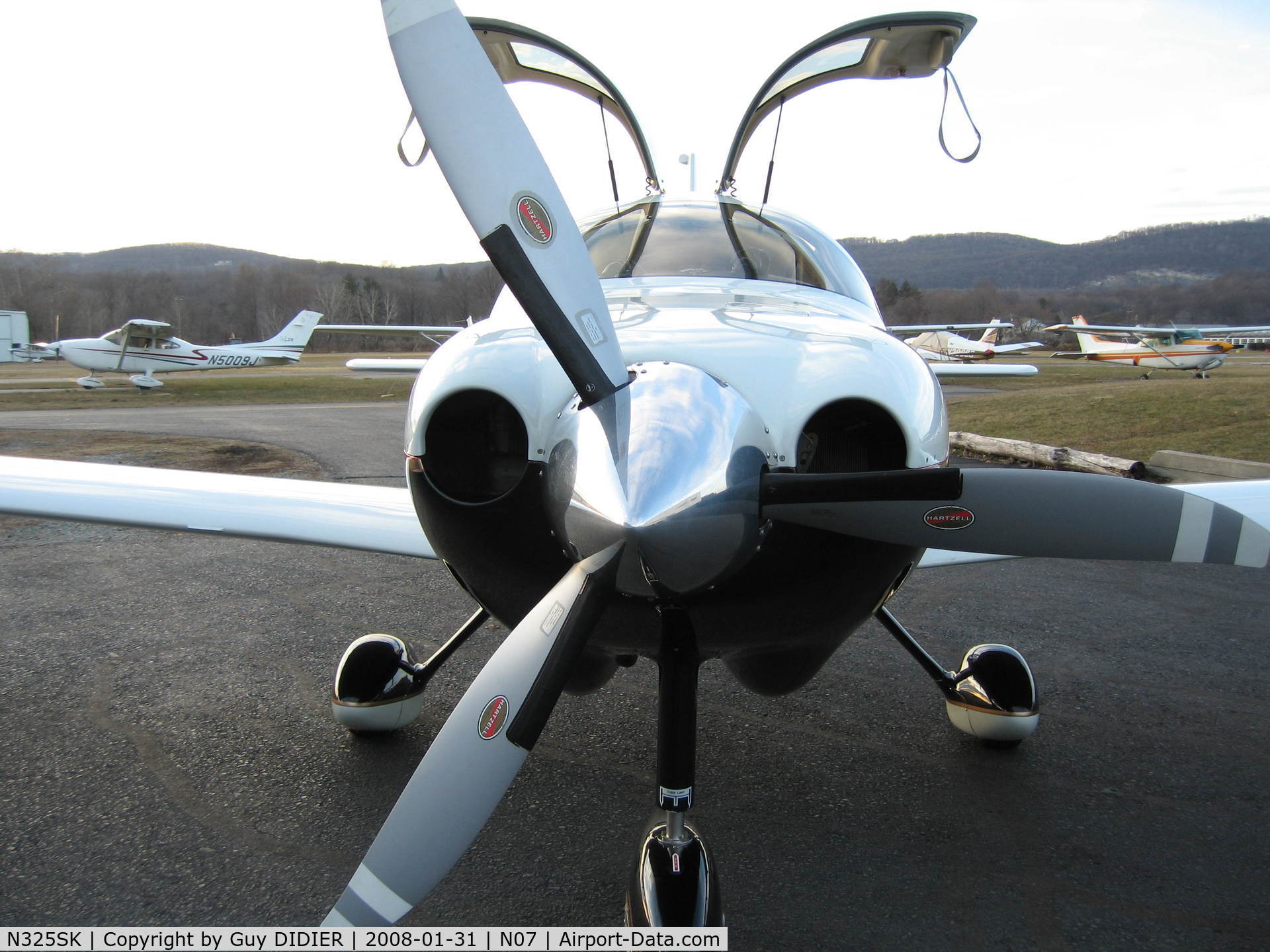 N325SK, 2005 Lancair LC41-550FG C/N 41528, WAHOOOO