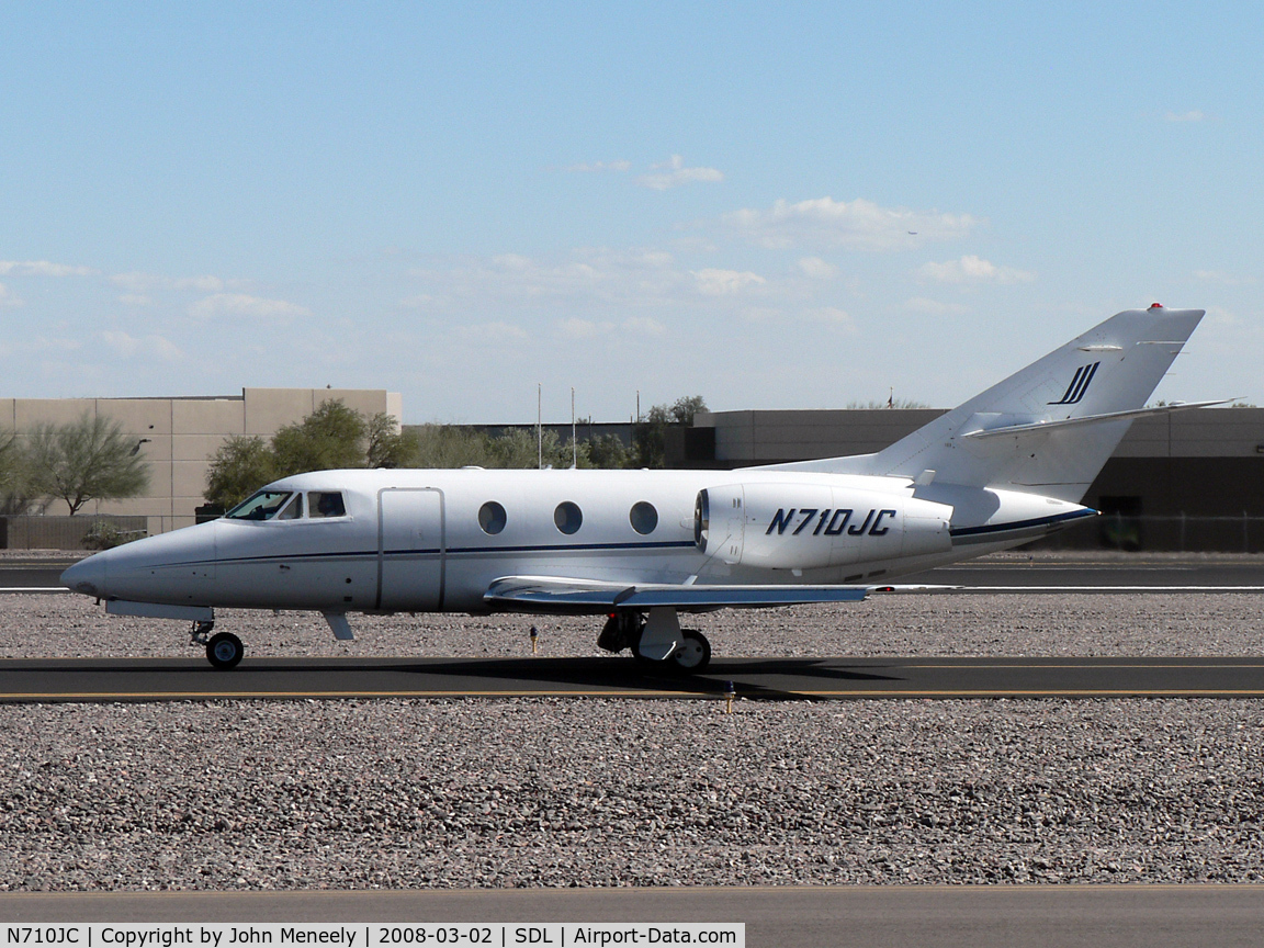 N710JC, 1978 Dassault Falcon 10 C/N 120, Taxiing for takeoff