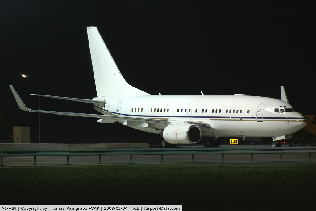 A6-AIN, 1999 Boeing 737-7Z5 BBJ C/N 29268, UAE - Royal Flight Boeing 737-700