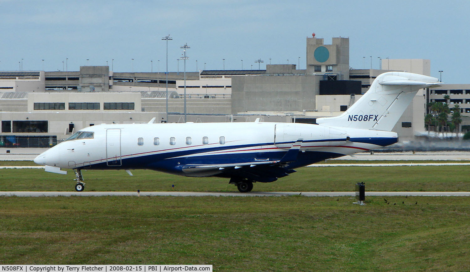 N508FX, 2004 Bombardier Challenger 300 (BD-100-1A10) C/N 20009, The business aircraft traffic at West Palm Beach on the Friday before President's Day always provides the aviation enthusiast / photographer with a treat