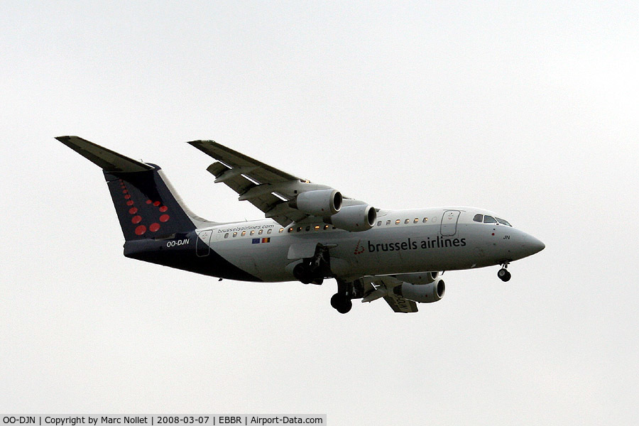 OO-DJN, 1995 British Aerospace Avro 146-RJ85 C/N E.2275, Landing at Brussels Airport