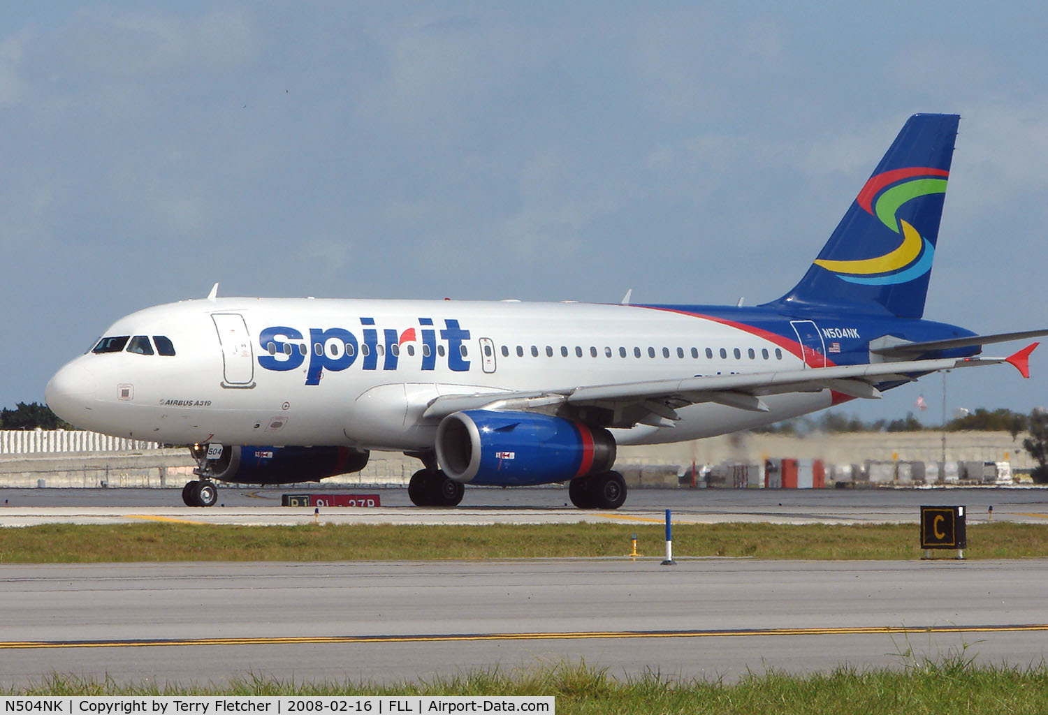 N504NK, 2005 Airbus A319-132 C/N 2473, Spirit A319 displaying the new colour scheme