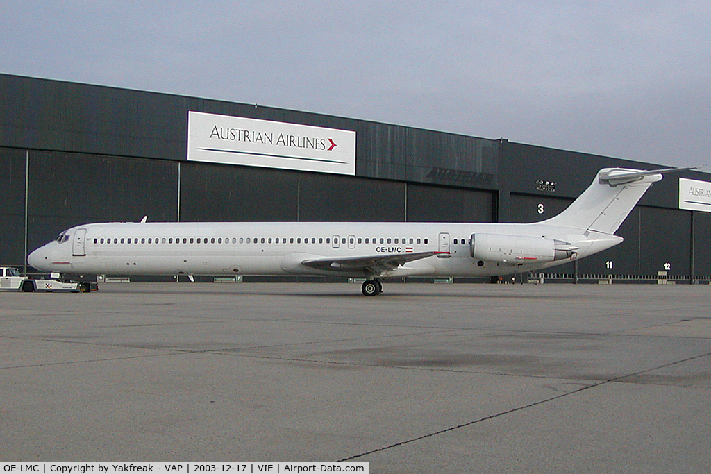 OE-LMC, 1986 McDonnell Douglas MD-82 (DC-9-82) C/N 49372, ex Austrian Airlines MD80