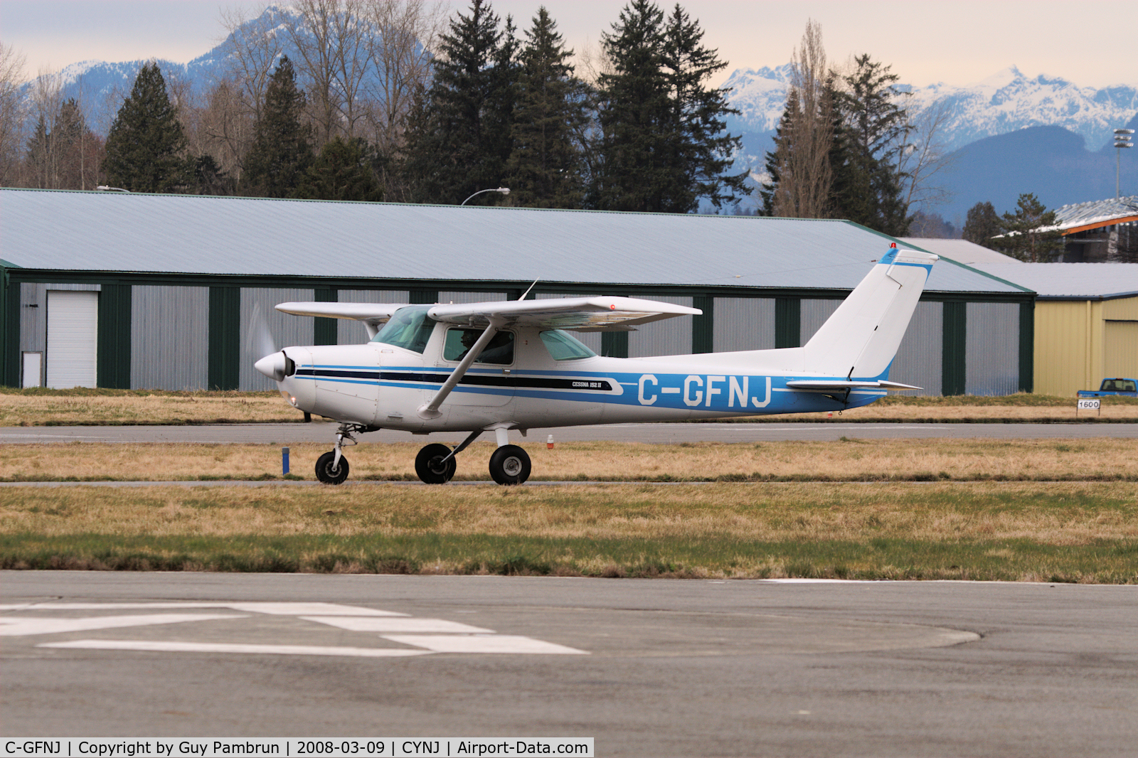 C-GFNJ, 1980 Cessna 152 C/N 15284257, Waiting His Turn