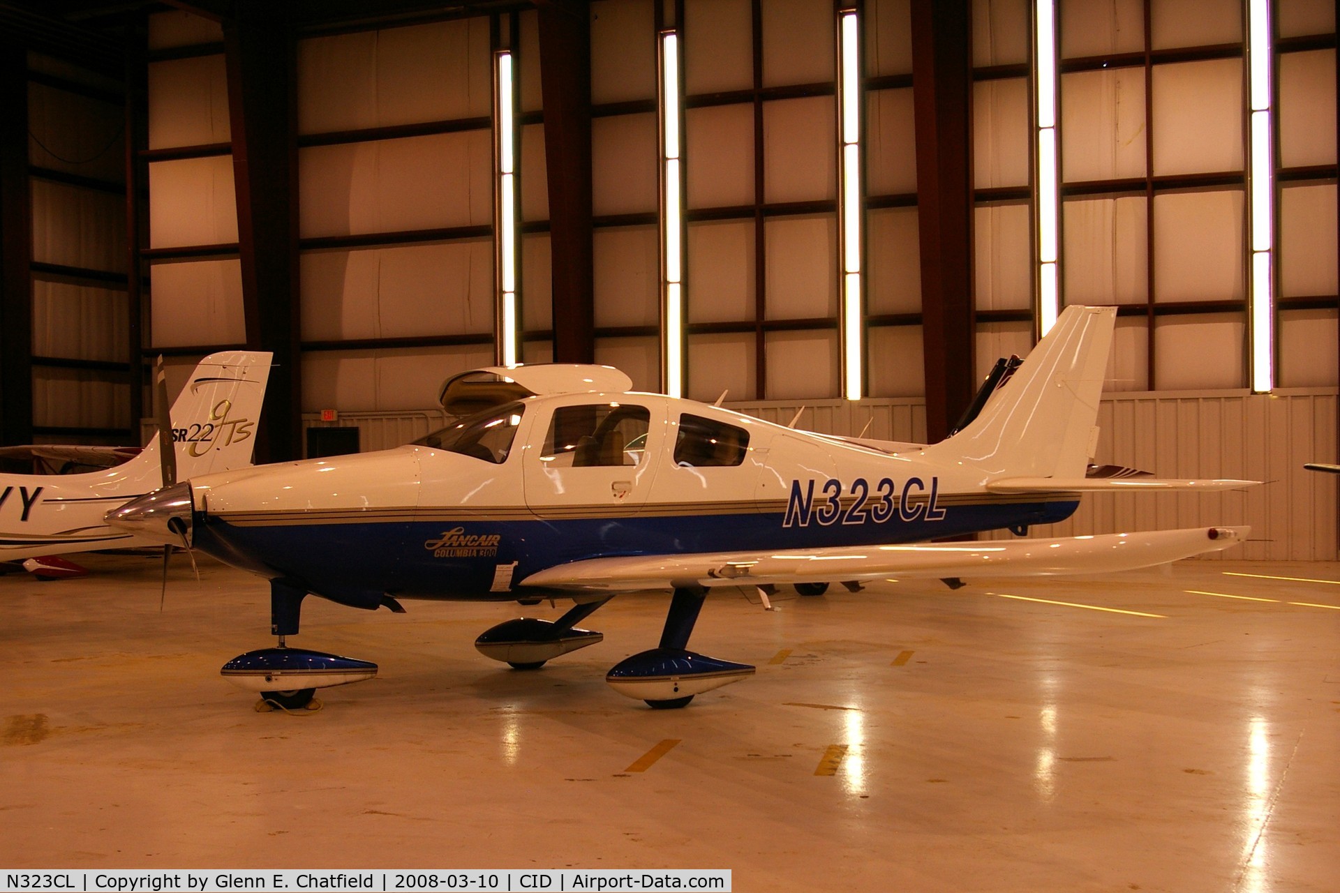 N323CL, 2002 Lancair LC-40-550FG C/N 40054, In the PS Air Hangar
