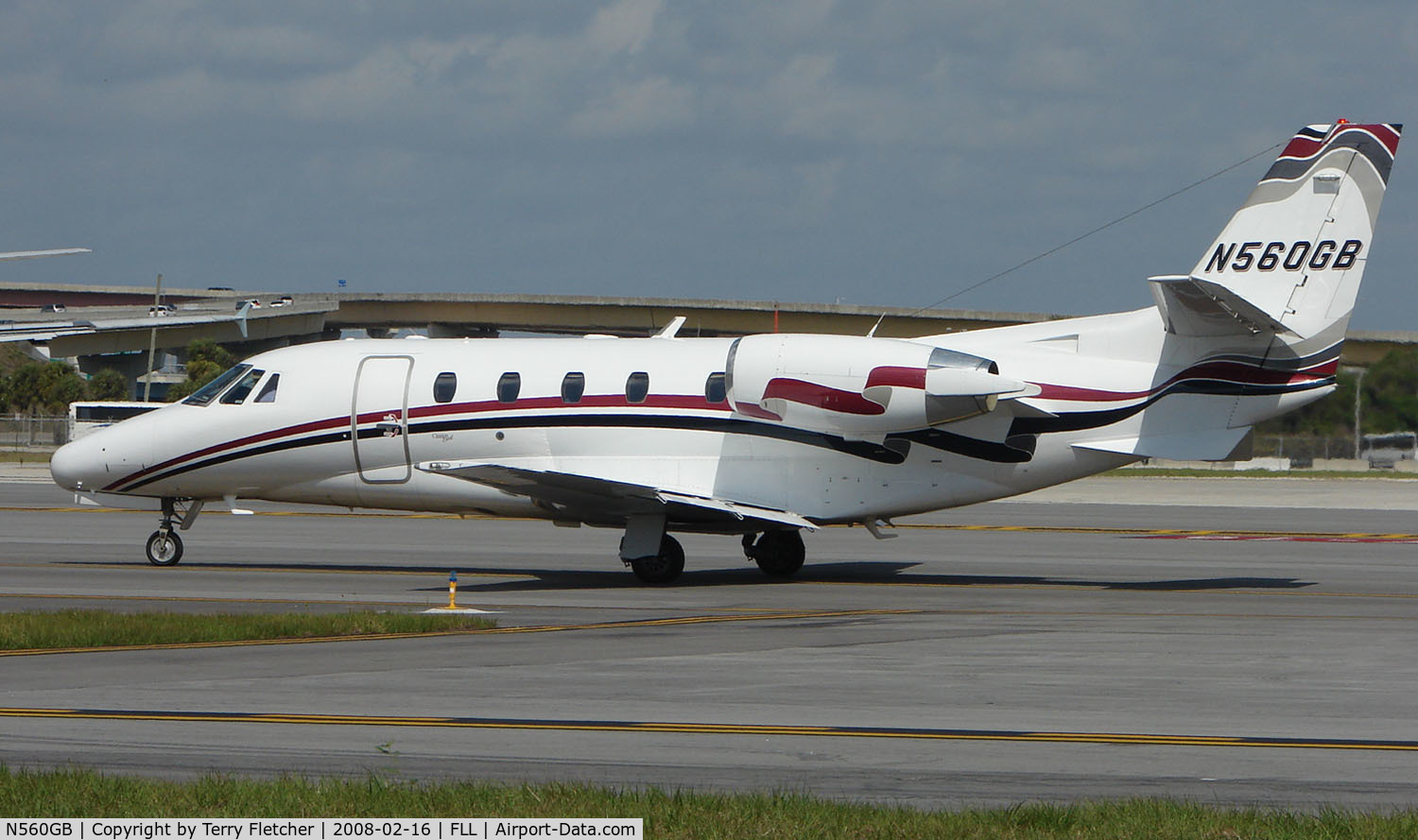N560GB, 1999 Cessna 560XL Citation Excel C/N 560-5027, Smart scheme on a Cessna 560 about to depart FLL
