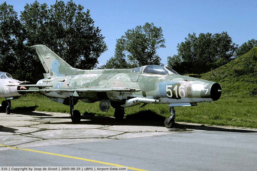 516, Mikoyan-Gurevich MiG-21F-13 C/N 741016, This MiG-21 is one of the oldest in the Bulgarian inventory. In 2005 it was stored in a dispersal area and will probably be scrapped.