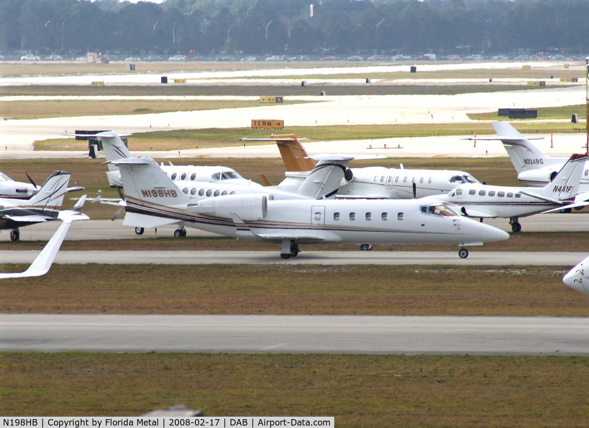 N198HB, 2000 Learjet Inc 60 C/N 198, Lear 60