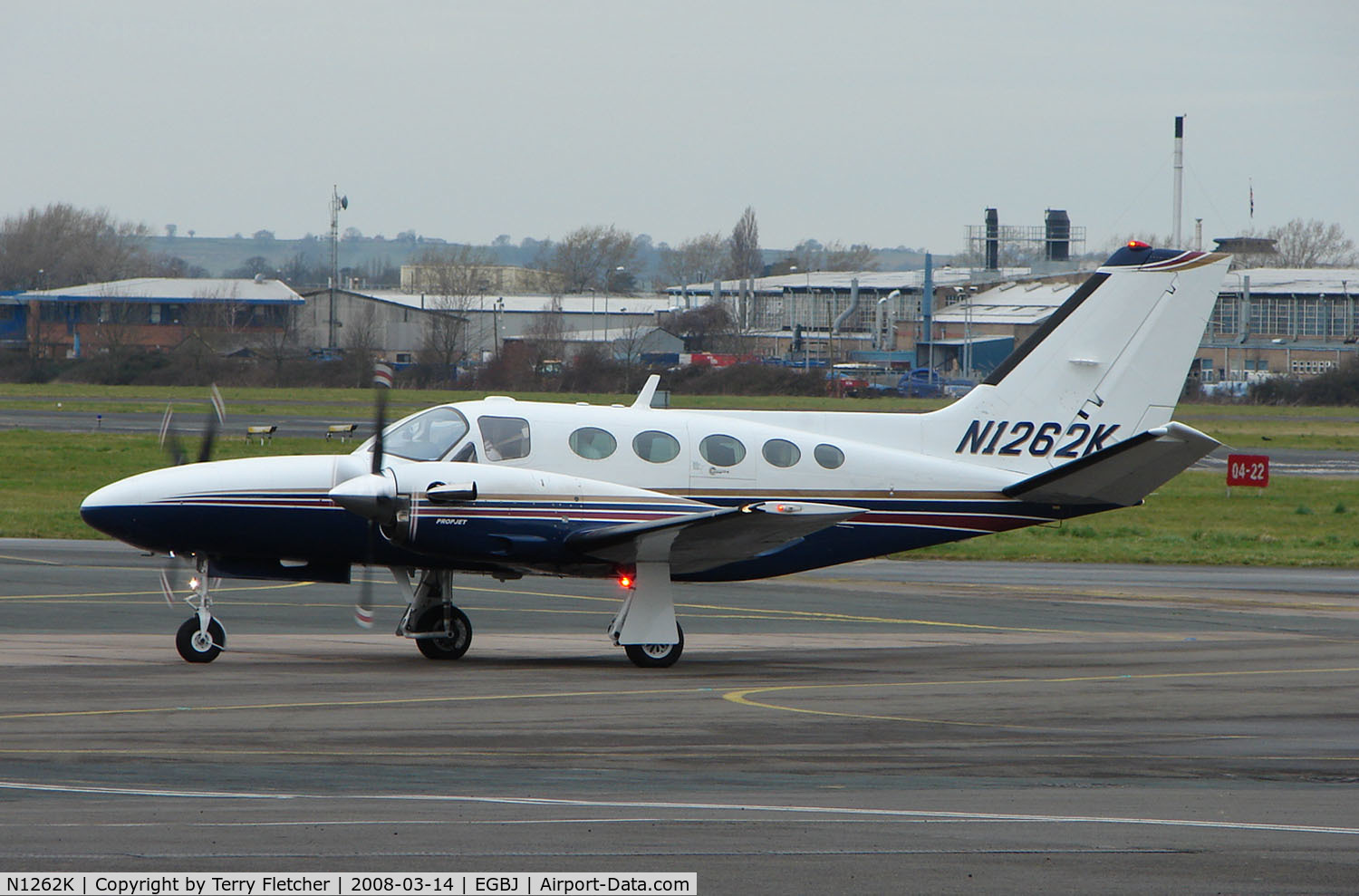 N1262K, 1985 Cessna 425 Conquest 1 C/N 425-0234, A visitor to Gloucestershire Airport on the day of the horse racing Gold Cup  at the nearby Cheltenham Racecourse