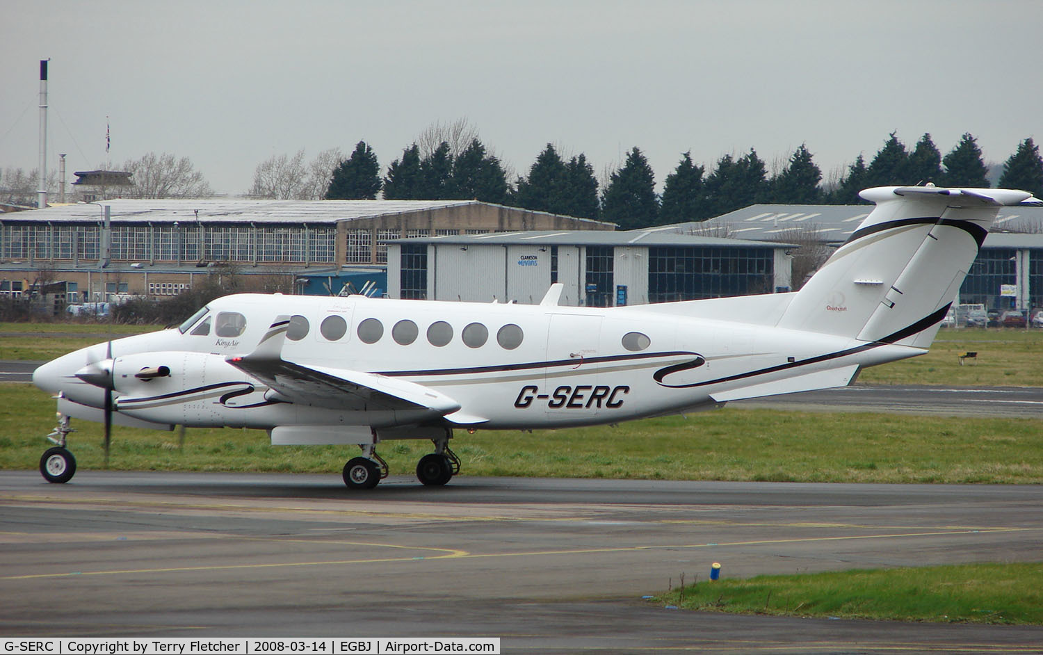 G-SERC, 2005 Beech Super King Air 350 C/N FL-438, A visitor to Gloucestershire Airport on the day of the horse racing Gold Cup  at the nearby Cheltenham Racecourse