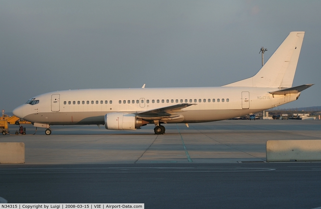 N34315, 1985 Boeing 737-3TO C/N 23366, 737-300