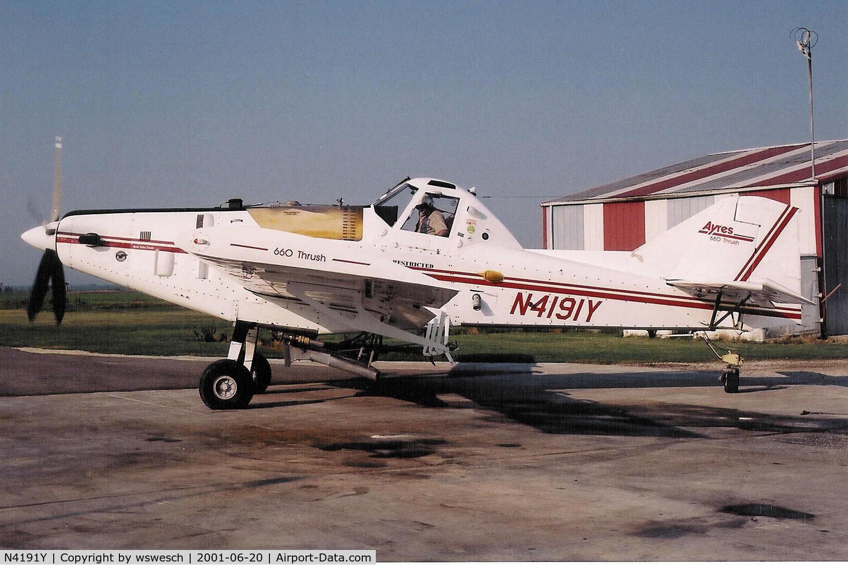 N4191Y, 2000 Ayres S2R-T660 Thrush C/N T660-108, #T660-108, with a PT6A-45R engine.  Cartillar Flying Service - photo at Fisher, Arkansas
