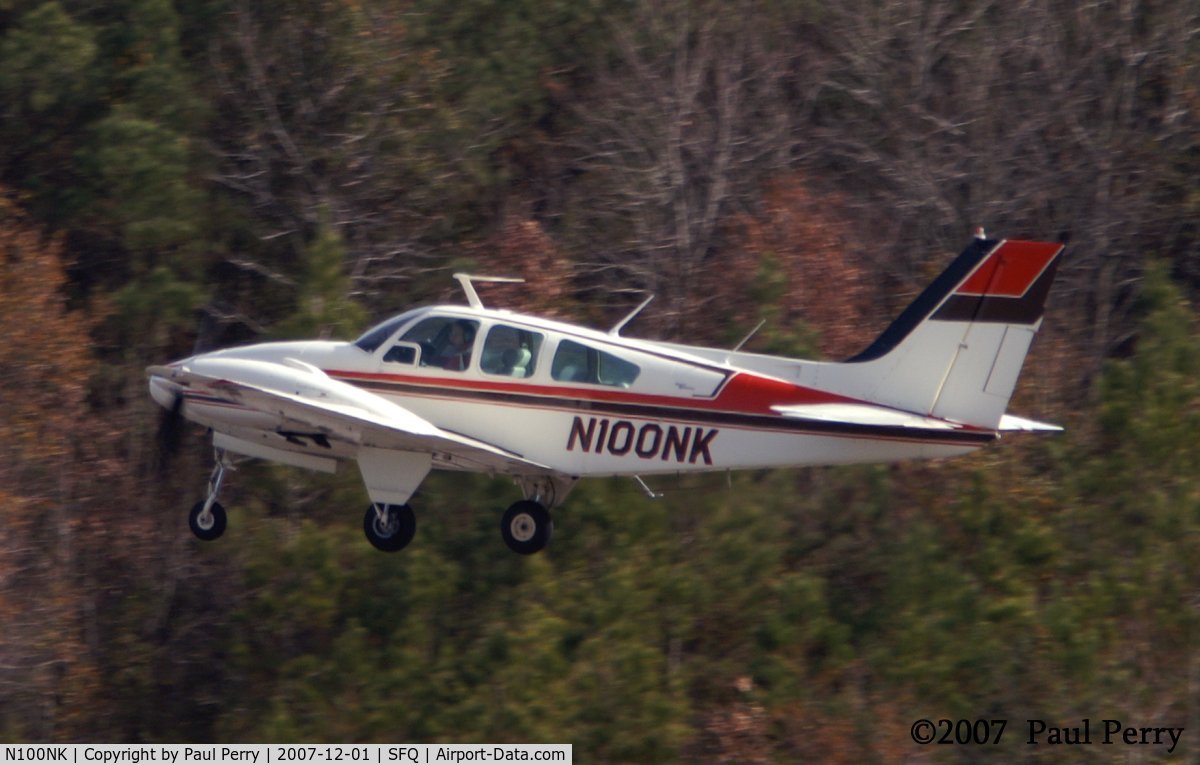 N100NK, 1969 Beech D55 Baron C/N TE-767, Climbing out, on a nice day to fly