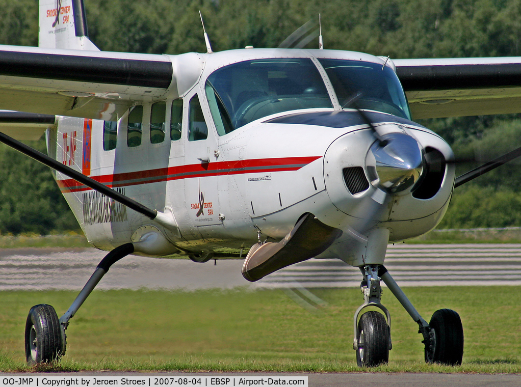 OO-JMP, 1989 Cessna 208B Grand Caravan C/N 208B-0173, .