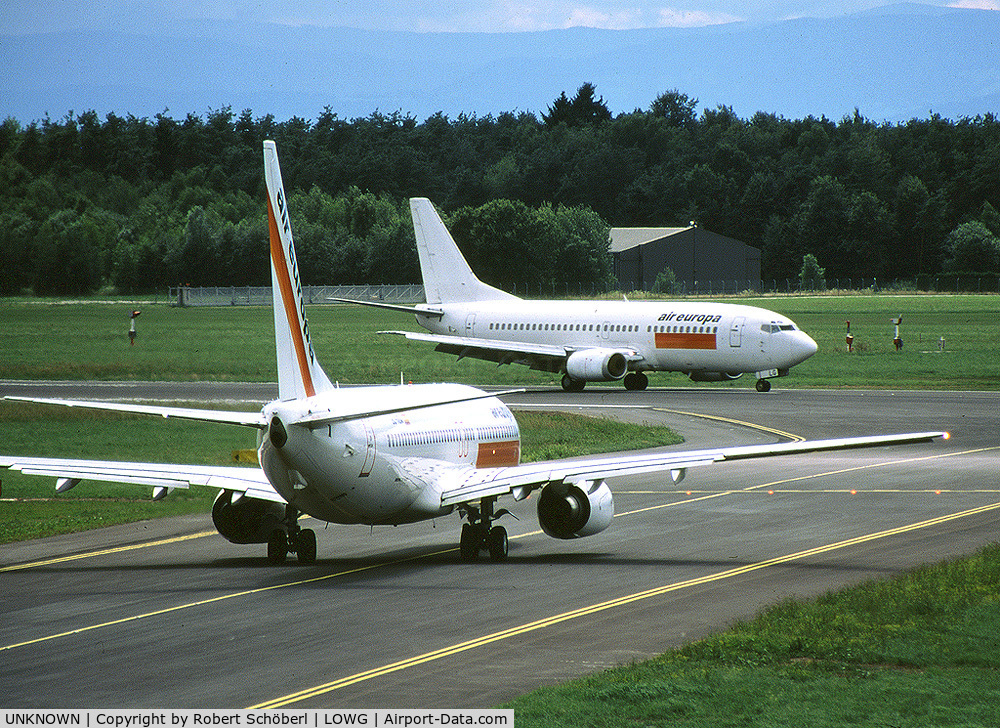 UNKNOWN, , Air Europa meeting at LOWG in spring 1998