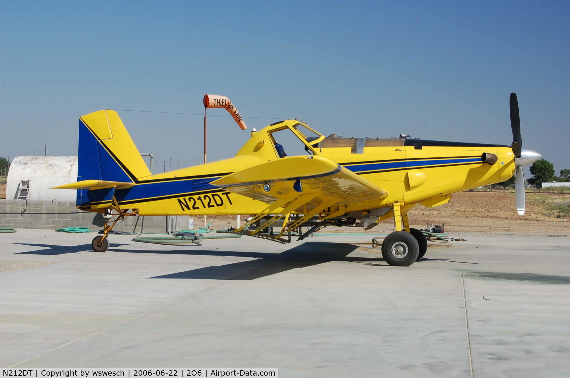 N212DT, 2005 Air Tractor AT-802A C/N 802A-0212, 2005 AT-802A, #802A-0212.  Thiel Air Care - Chowchilla, California.
