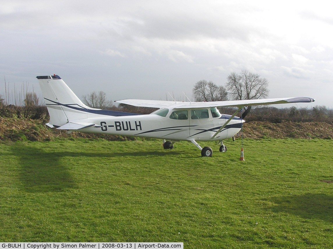 G-BULH, 1977 Cessna 172N C/N 172-69869, Cessna 172 at Bagby, near Thirsk, Yorkshire