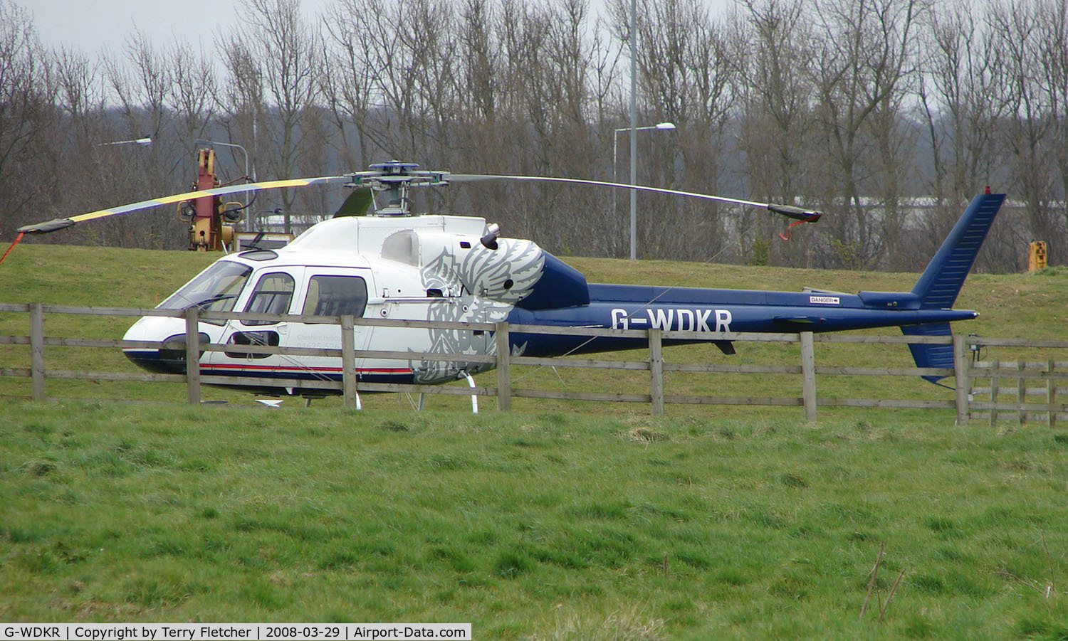 G-WDKR, 1981 Aerospatiale AS-355F-1 Ecureuil 2 C/N 5115, Noted at Farm House in Bedfordshire