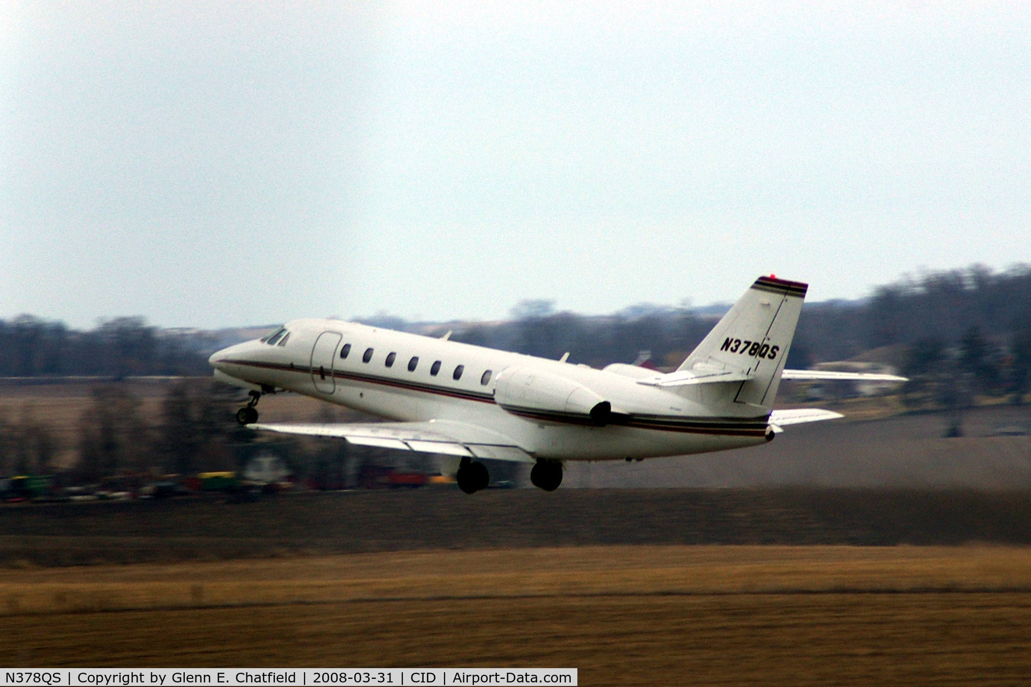 N378QS, 2006 Cessna 680 Citation Sovereign C/N 680-0103, Executive Jet 378 departing off Runway 13