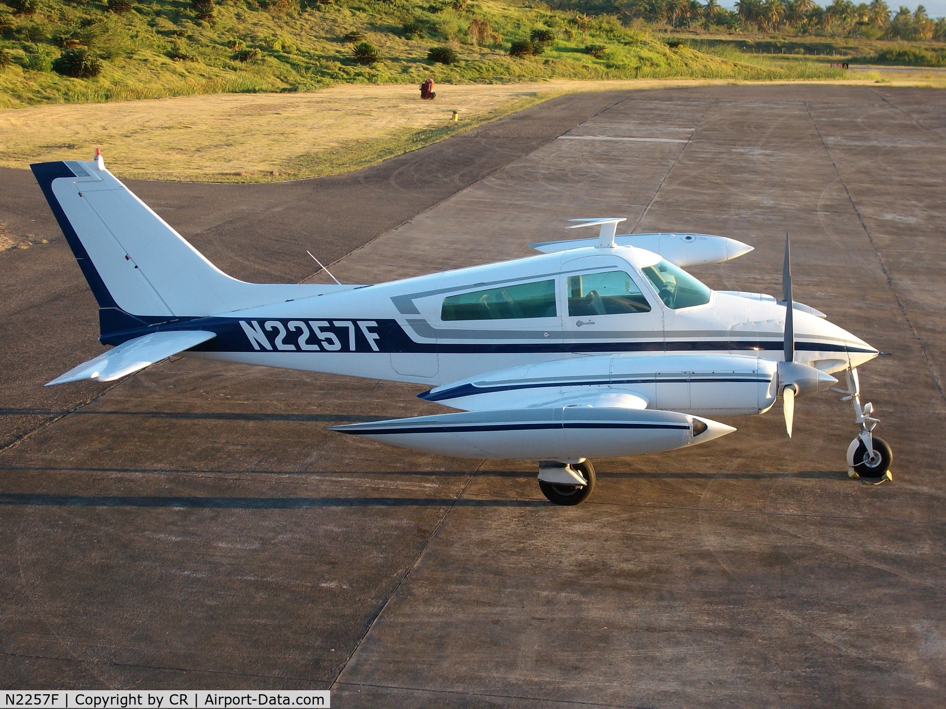 N2257F, 1966 Cessna 310L C/N 310L-0057, 2257F