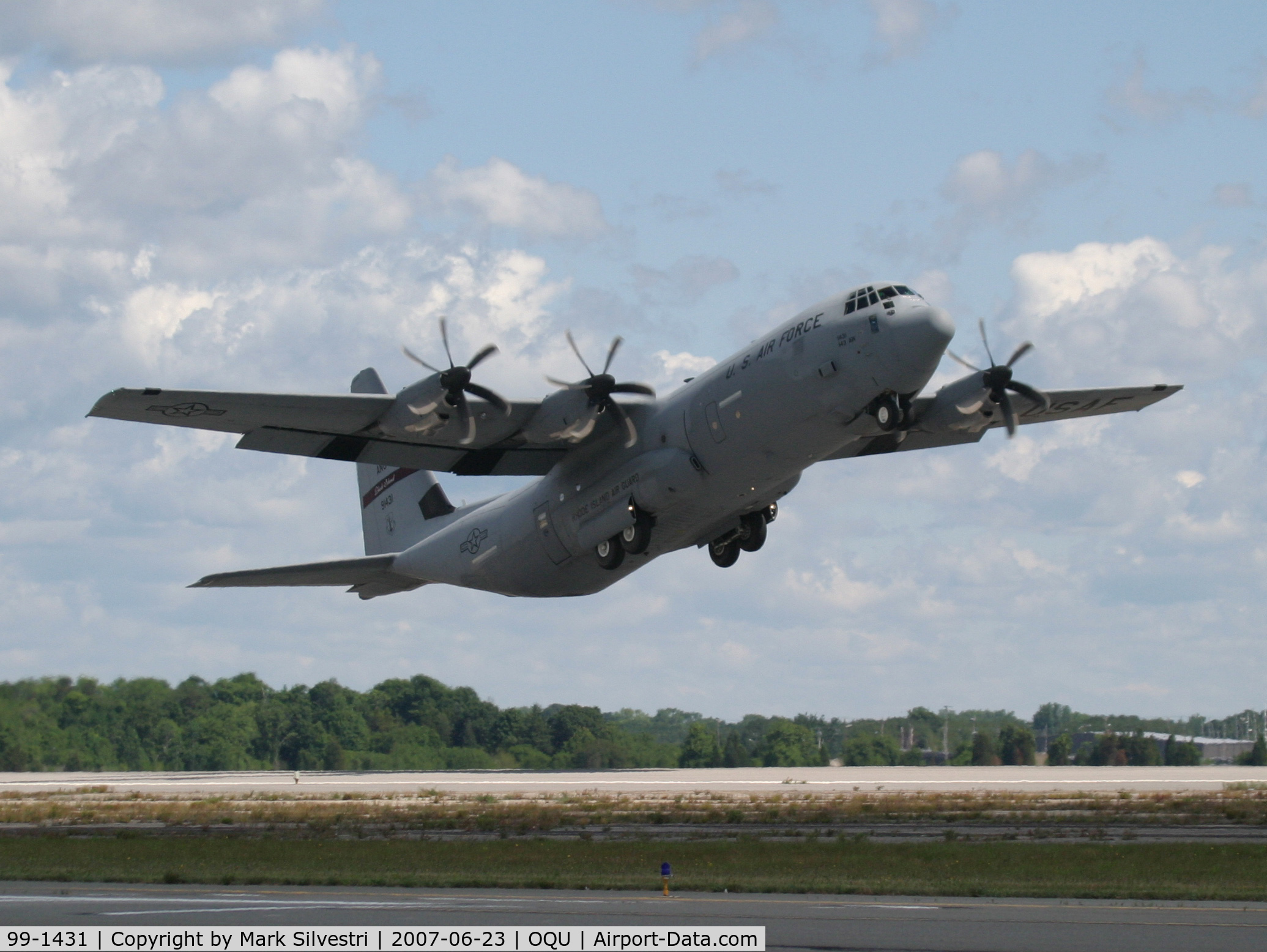 99-1431, 1999 Lockheed Martin C-130J-30 Super Hercules C/N 382-5517, Quonset Point, RI 2007 - C-130J